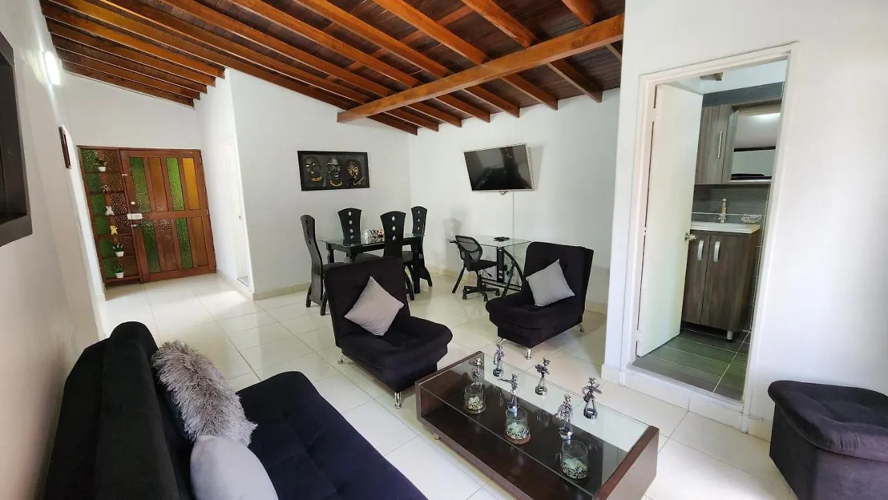 lindo apartamento en envigado muy central wifi de 300 megas