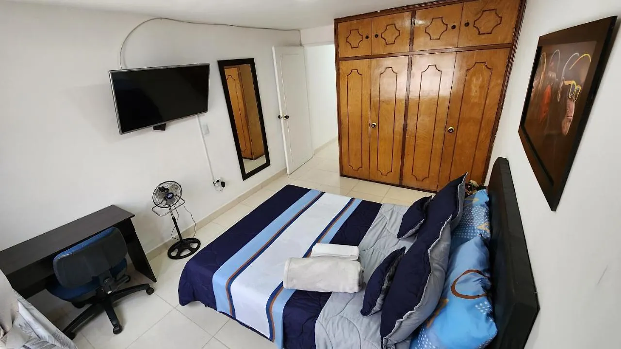 lindo apartamento en envigado muy central wifi de 300 megas